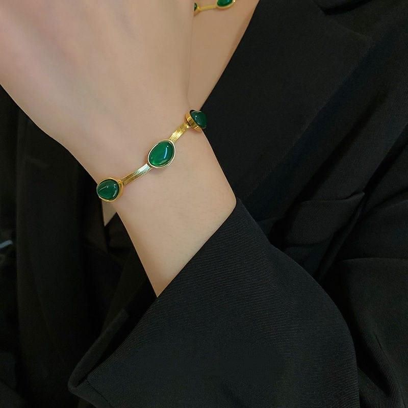 Oval Green Crystal Pendant Necklace Set With BraceletGHNJBNKJHNSDKFJFGHHHHHG